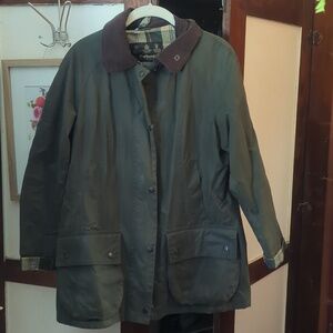 Barbour Beadnell Waxed Cotton Jacket Sage 8